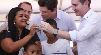 Programa Pra Ter Onde Morar entrega 100 casas em Montes Claros de Goiás